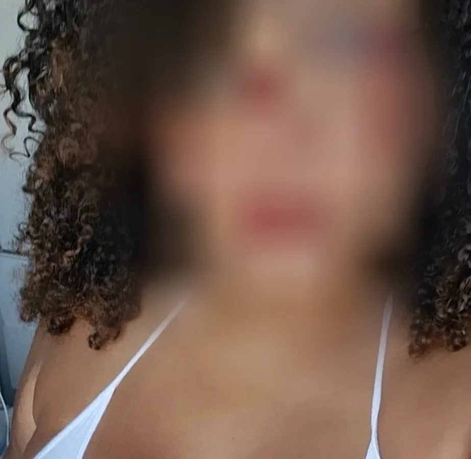 Klaudia, 33 anni